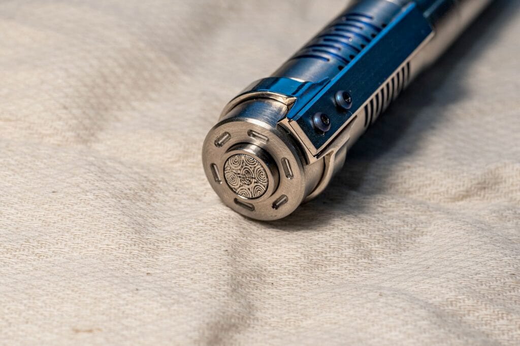 Đèn pin custom kemenes 4