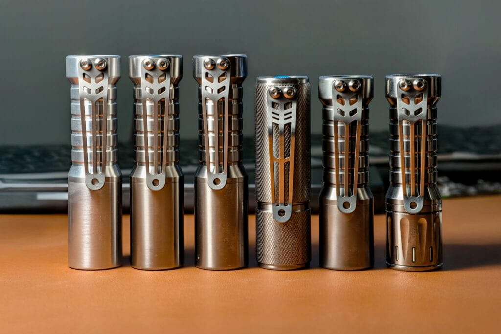 Đèn pin custom mac edc 3