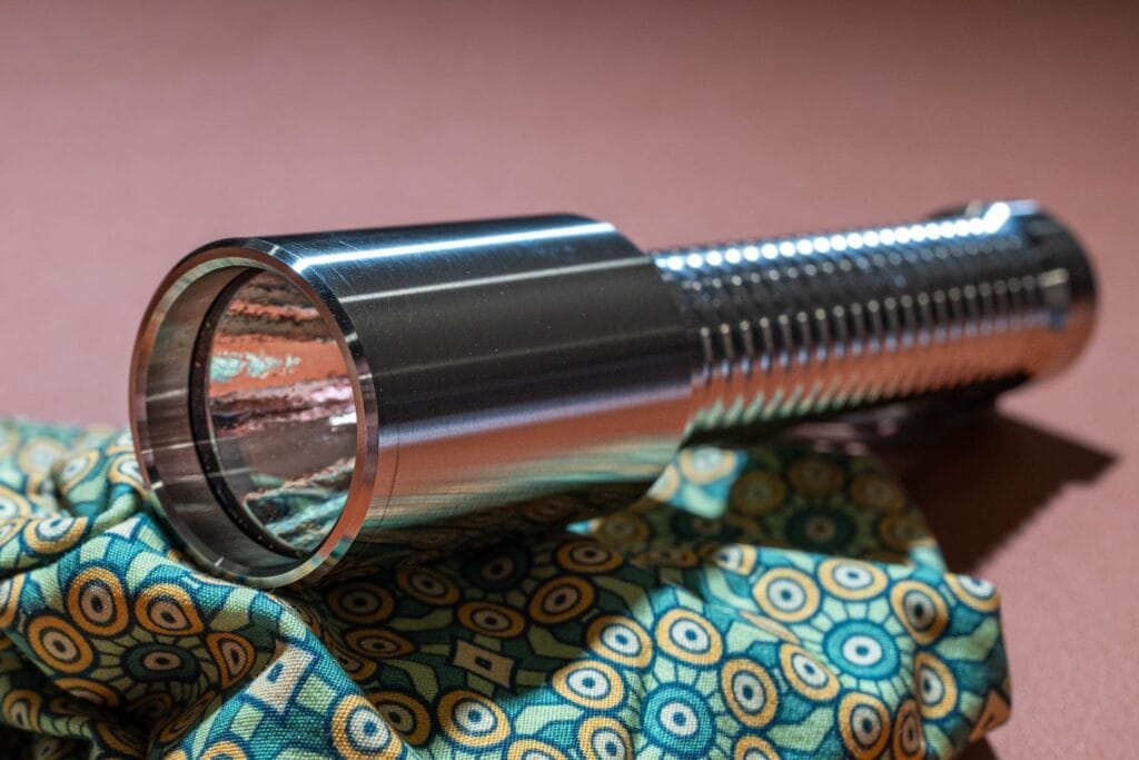 Đèn pin custom mirage man 11