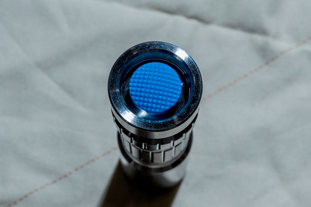Đèn pin custom mirage man 12