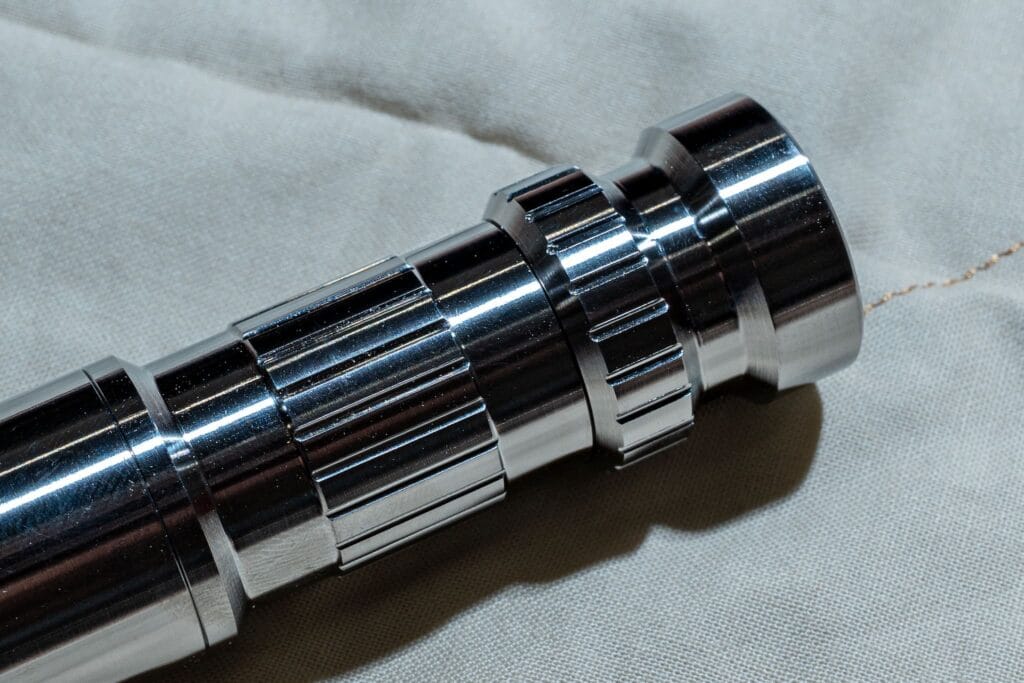 Đèn pin custom mirage man 15