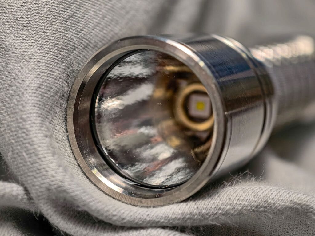 Đèn pin custom mirage man 29