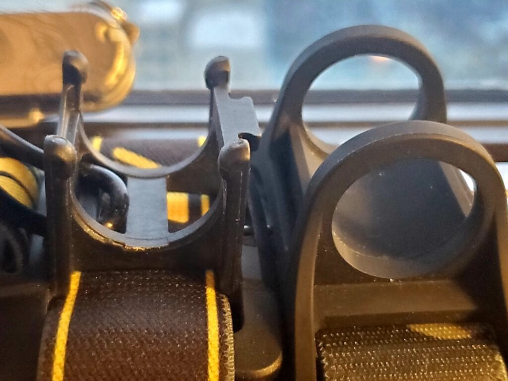 so sánh đèn pin armytek wizard pro nichia limited và zebralight h600fd 12