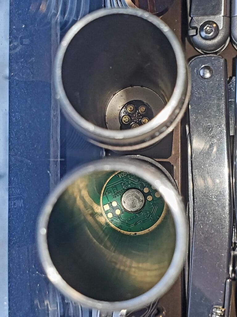 so sánh đèn pin armytek wizard pro nichia limited và zebralight h600fd 4